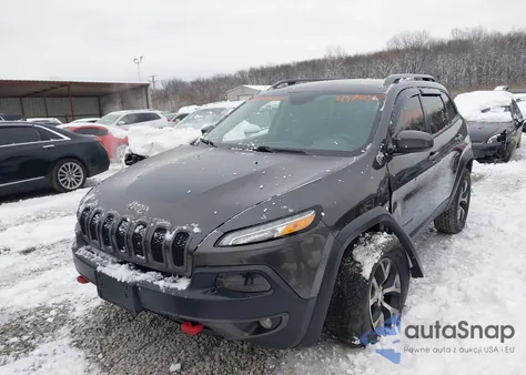 2014 Jeep Cherokee Trailhawk from USA, damaged, VIN 1C4PJMBS3EW161626
